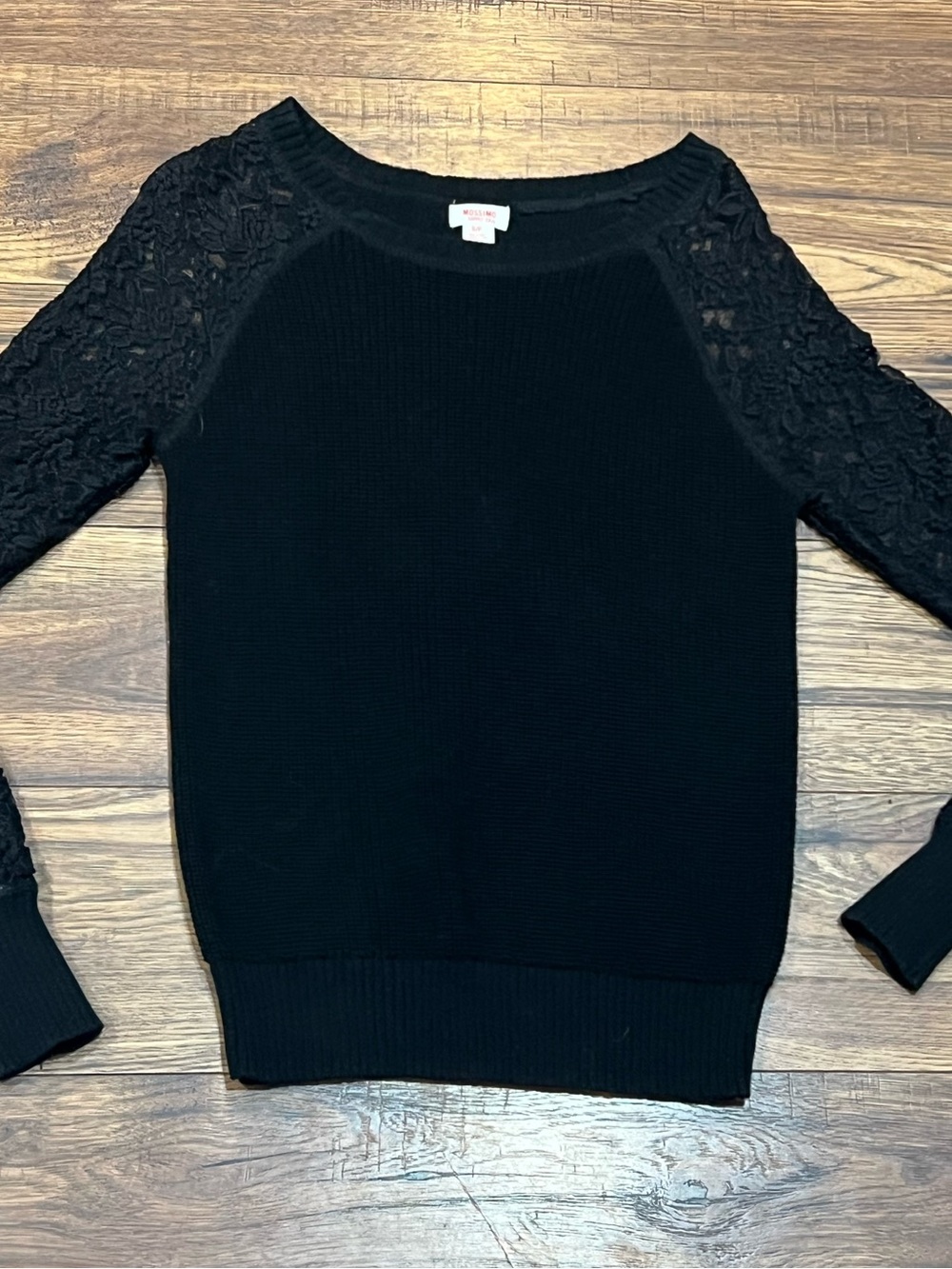 Mossimo Long Sleeve Lace Sweater Size Small